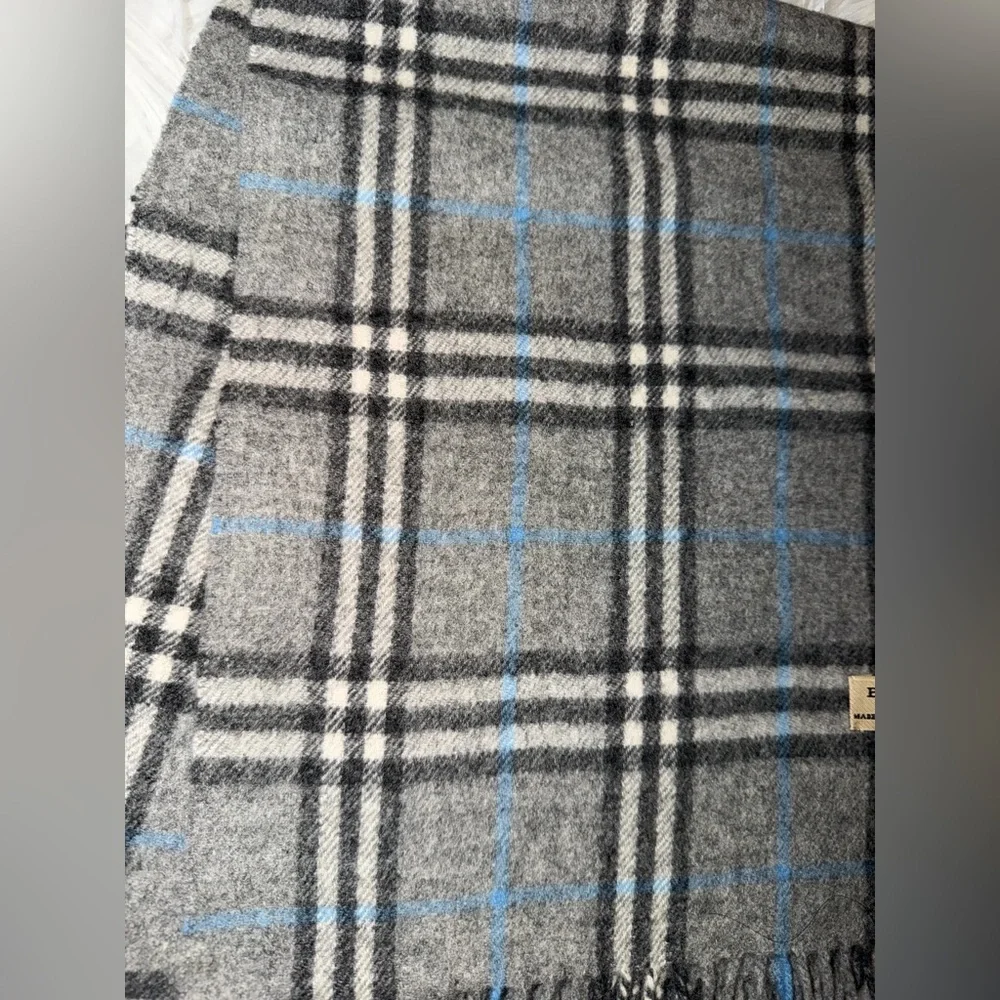 Vintage Burberry Classic Gray and Blue Plaid Scarf